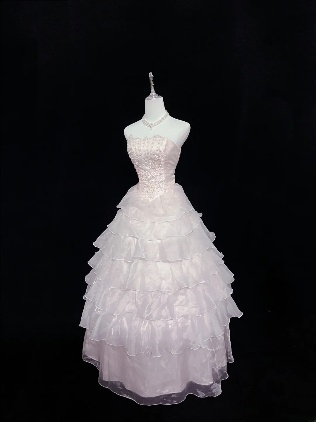 Fairytale Dream Ball Gowns Strapless Light Pink With Lace Poofy Long Quince Dress Voluminous Ideas Quinceanera Dresses Vestidos De 15anos RB7625