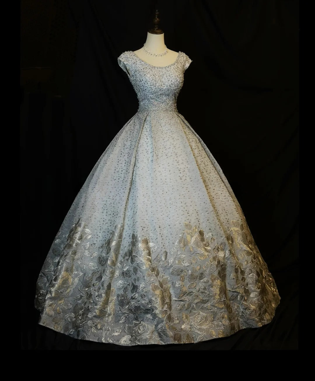 Pretty Ball Gown Boat Neck Sequined Silver Gray With Beading Long 15 Quinceanera Dresses Photo Ideas Formal Outfit RB6026