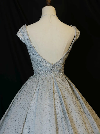 Pretty Ball Gown Boat Neck Sequined Silver Gray With Beading Long 15 Quinceanera Dresses Photo Ideas Formal Outfit RB6026