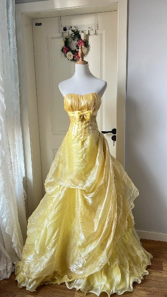 Sweet 15 Quinceanera Dress Ball Gown Strapless Yellow With Beading Long 15th Birthday Outfits RC0579