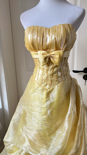 Sweet 15 Quinceanera Dress Ball Gown Strapless Yellow With Beading Long 15th Birthday Outfits RC0579
