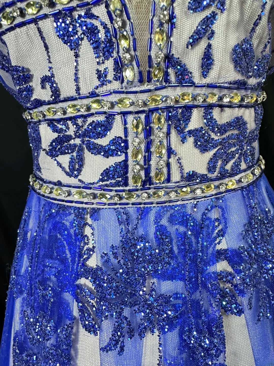 Beautiful Prom Dresses A line Spaghetti Straps Royal Blue Lace With Beading Long Formal Outfits RB6027