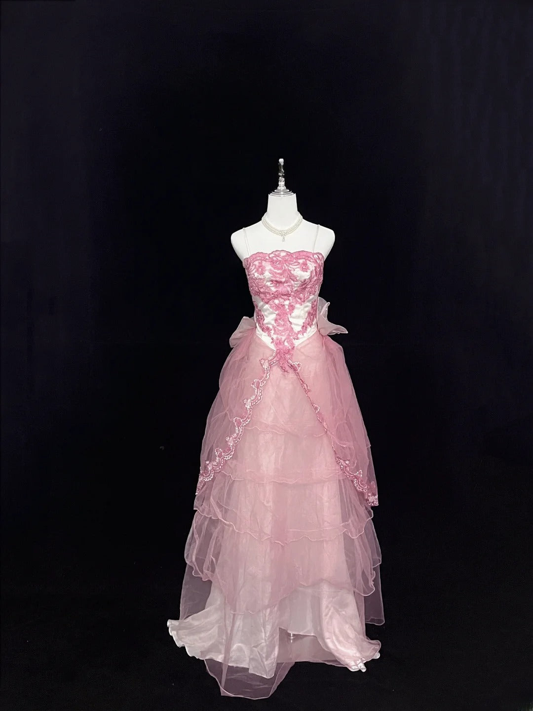 Beautiful A line Spaghetti Straps Pink With Tiered Layers Lace Prom Dress Formal Outfits Evening Night Dresses RB7630