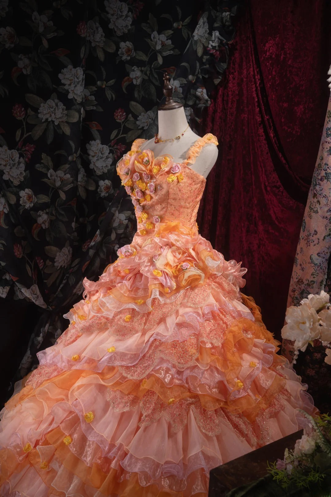 Dreamy Ball Gown Formal Events Strapless Orange Tulle With Tiered Layered Quince Dress Quinceanera Dresses Birthday Outfits RB8503