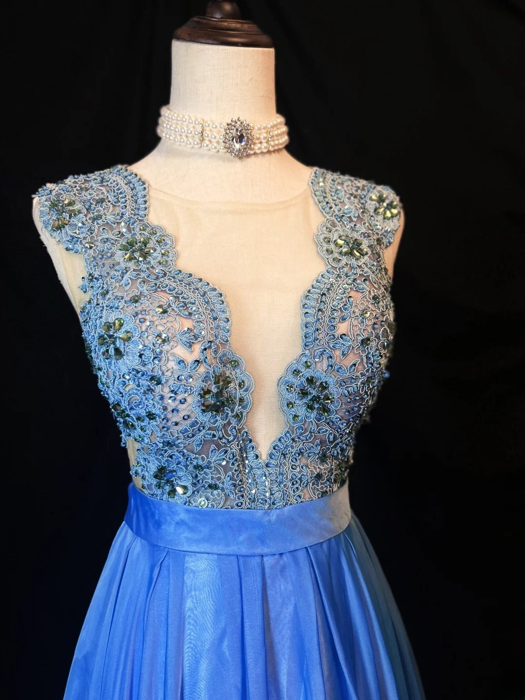 Vintage 90s Prom Dresses A Line V Neck Royal Blue Tulle With Appliqued Long Party Gown Formal Outfits RB6029
