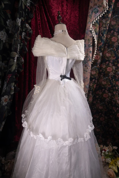Pretty Ball Gown V Neck White Satin 2000s With Pleated Long Autumn Winter Bridal Dress Wedding Dresses RB8500