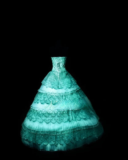 Ball Gown Strapless Green Sequined Long Quinceanera Dresses With Tiered For Sweet 15 15 Anos Celebration Birthday Formal Gown RB8874