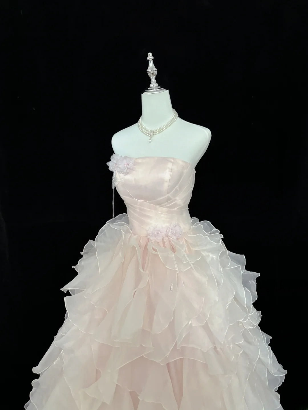 Fairytale Dream Ball Gowns Strapless Light Pink Poofy Long Quince Dress Sweet 16 Ideas Quinceanera Dresses Vestidos De 15anos RB7636