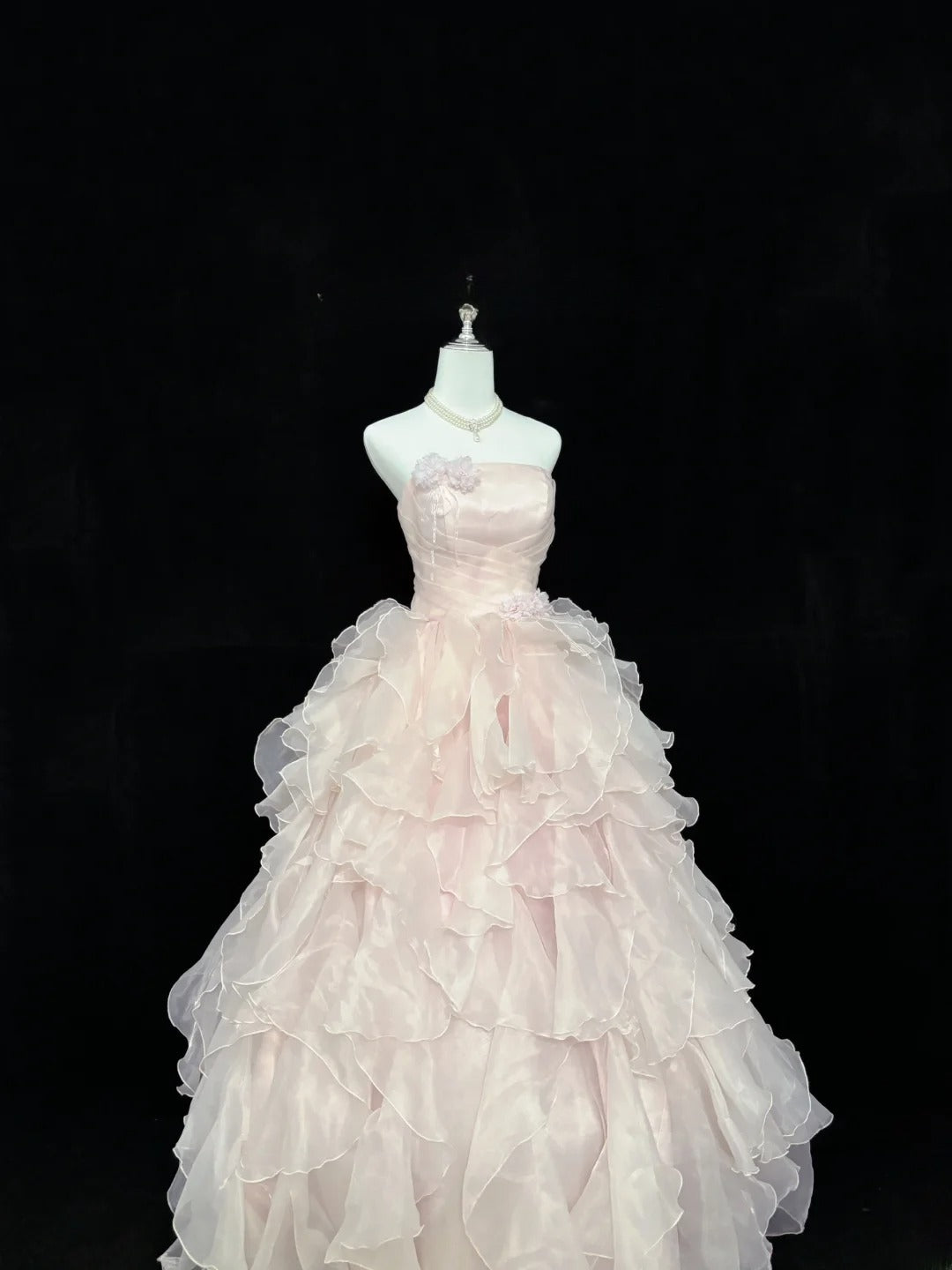 Fairytale Dream Ball Gowns Strapless Light Pink Poofy Long Quince Dress Sweet 16 Ideas Quinceanera Dresses Vestidos De 15anos RB7636