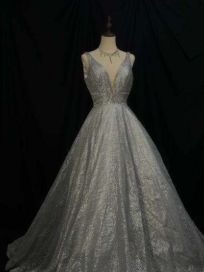 Beautiful Prom Dresses Ball Gown V Neckline Silver Gray With Backless Sequin Long Formal Outfits RB6091
