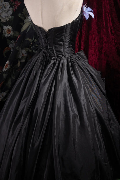 Dreamy Ball Gown Formal Events Strapless Black Satin With Flowers Quince Dress Quinceanera Dresses Birthday Outfits RB8506