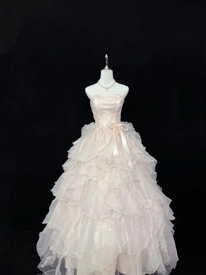 Fairytale Dream Ball Gowns Strapless Light Pink Poofy Long Quince Dress Sweet 16 Ideas Quinceanera Dresses Vestidos De 15 anos RB7638
