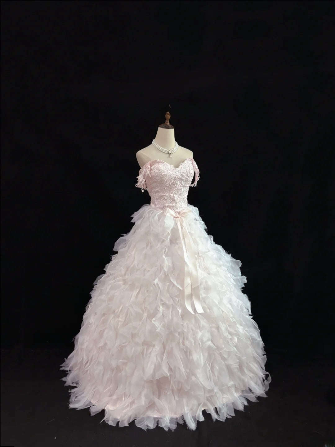 Elegant Ball Gowns Sweetheart Light Pink Poofy Long Lace Quince Dress Sweet 16 Ideas Quinceanera Dresses Vestidos De 15 anos RB7640