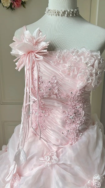 Elegant Sweet 16 Dress Long Strapless Pink With Lace Appliqued Tiered Ball Gown Sweet Sixteen Party Birthday Dresses RC0591