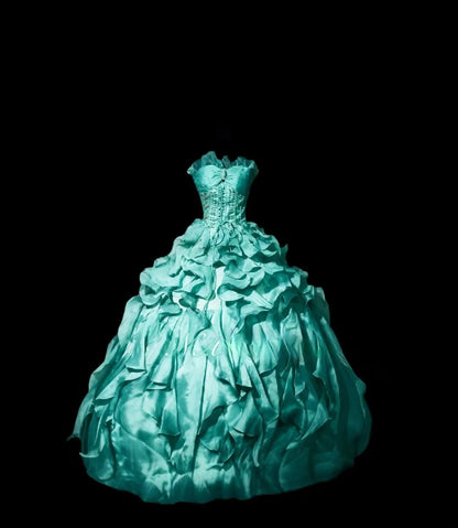 Modest Ball Gown Strapless Blue Long Quinceanera Dresses With Tiered Layers For Sweet 15 15 Anos Celebration Birthday Formal Gown RB8887