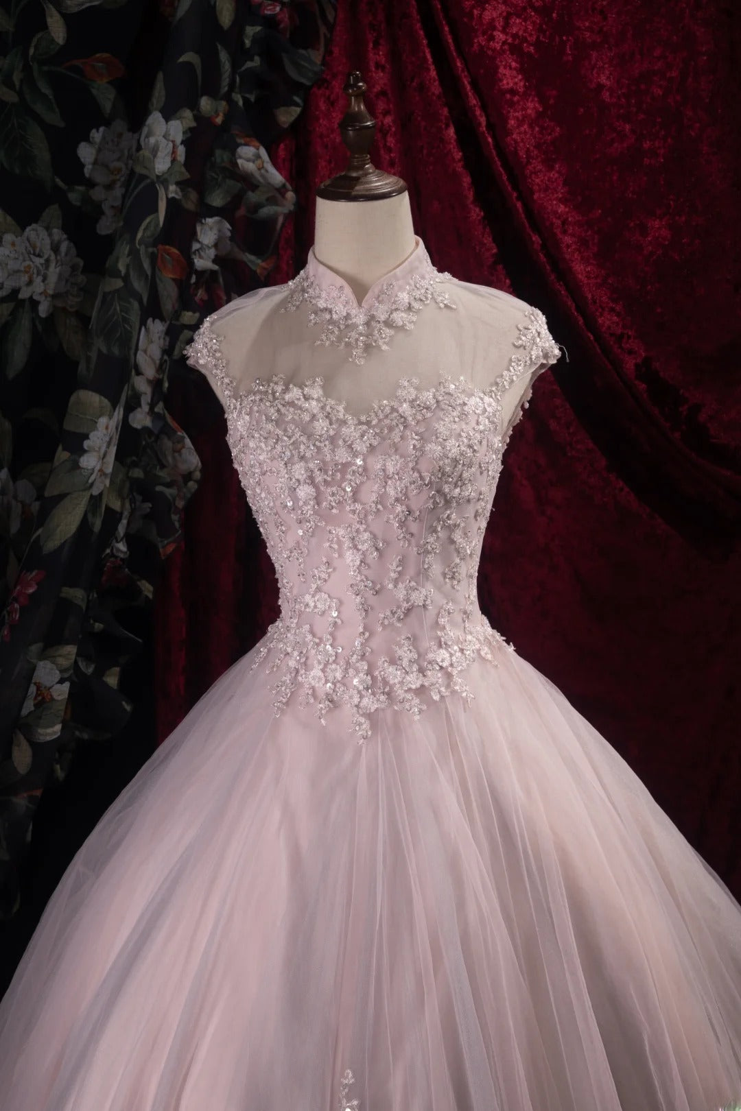 Sophisticated Ball Gown High Neck Pink Tulle Long With Sleeves Quince Dress Impress Party Gowns Sweet 16 Outfits RB8516