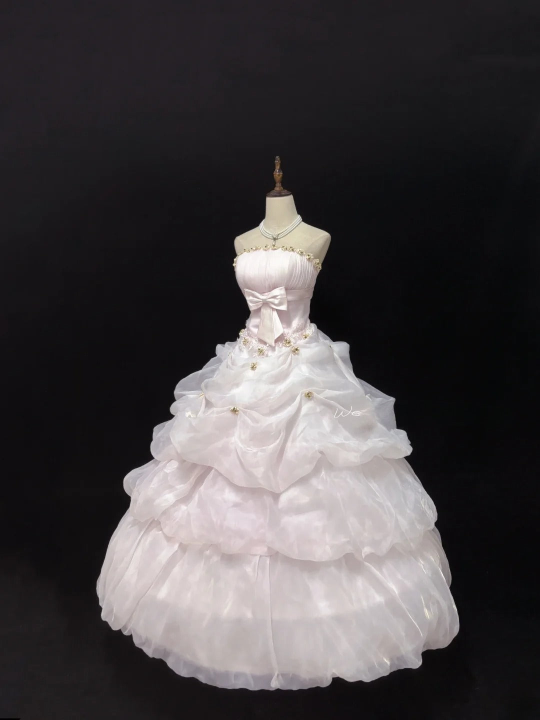 Classy Ball Gowns Strapless Pink Poofy Long With Gold Beads Quince Dress Sweet 16 inspo Quinceanera Dresses Vestidos De 15 anos RB7661