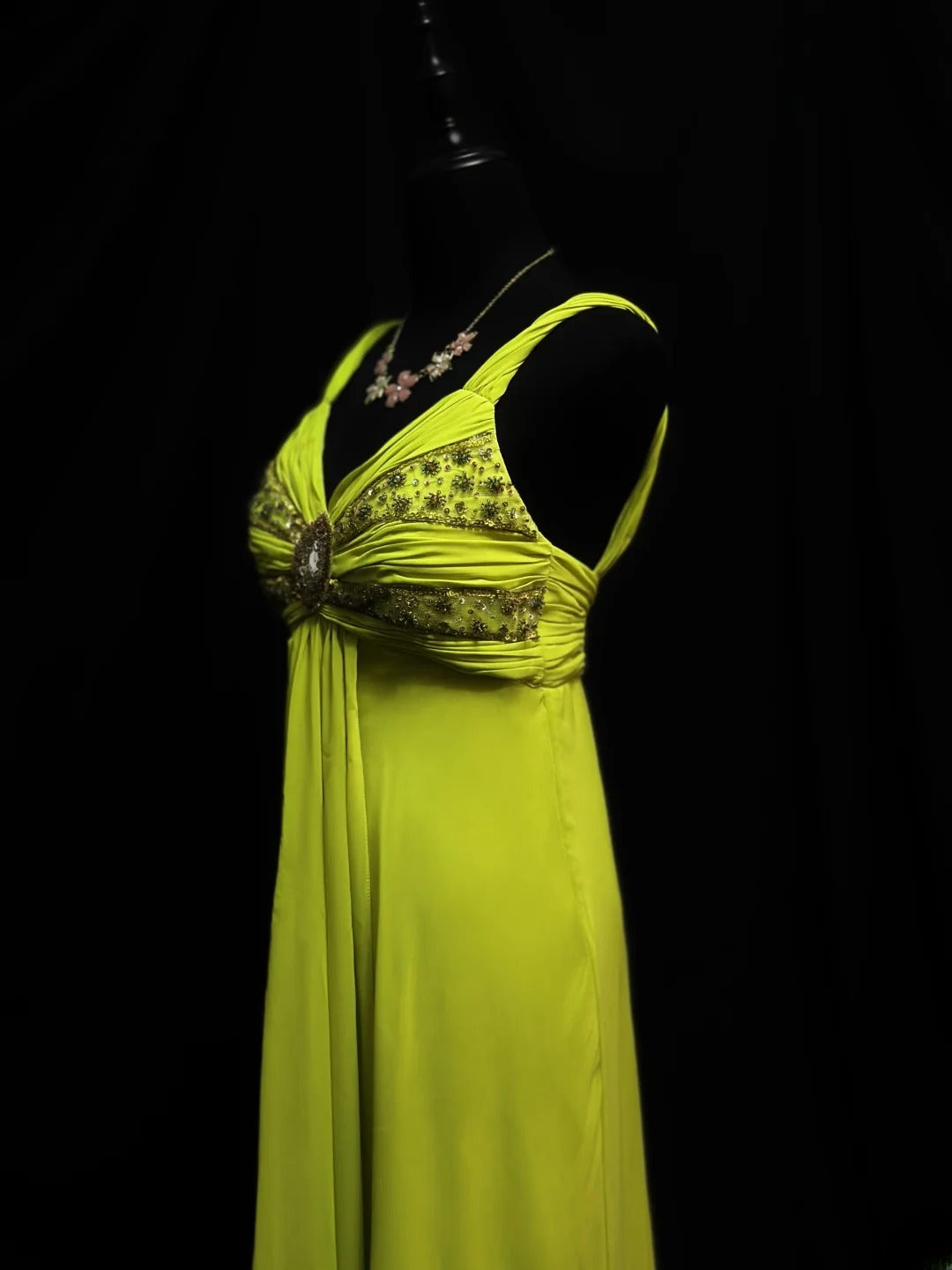 Vintage 90s Prom Dresses A line V Neckline Green Chiffon With Beading Party Gown Formal Outfits RB6116