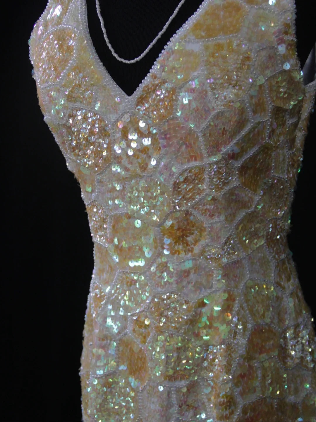 Vintage Sheath Slim V Neck Sequins With Beaded Bodice Long Prom Dresses Impress 18th Birthday Outfits Prom Gown AS278