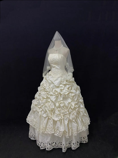 Vintage Ball Gown Strapless Taffeta Ivory With Appliqued Lace Tiered Brides Gown Bridal Dress Wedding Dresses RB7729