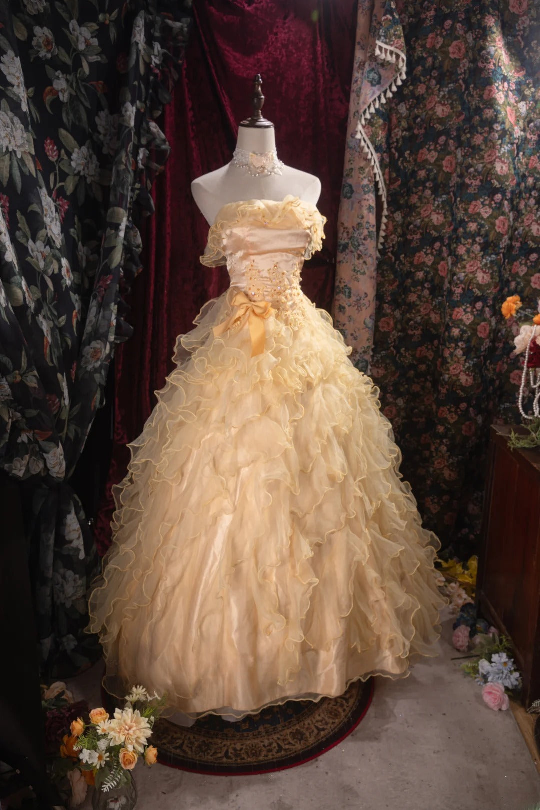 Cute Ball Gown Formal Events Strapless Yellow Tulle With Tiered Quince Dress Long Quinceanera Dresses Birthday Outfits RB8528