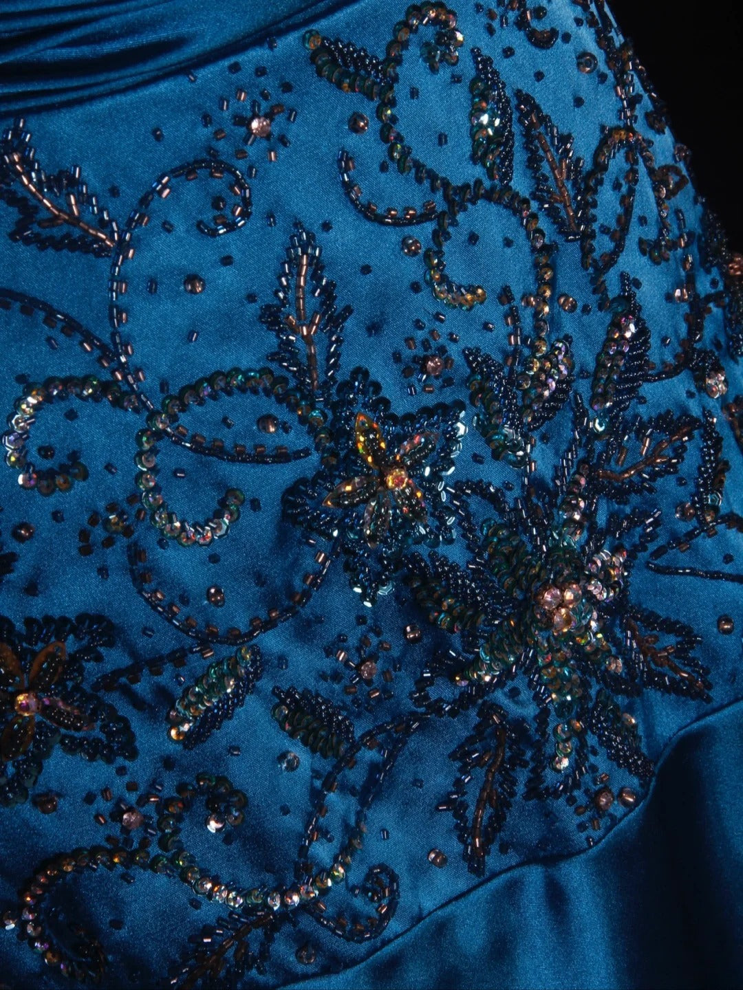 Vintage A Line Spaghetti Straps Blue Satin Sequins With Beaded Bodice Long Prom Dresses Impress 18th Birthday Outfits Prom Gown AS282