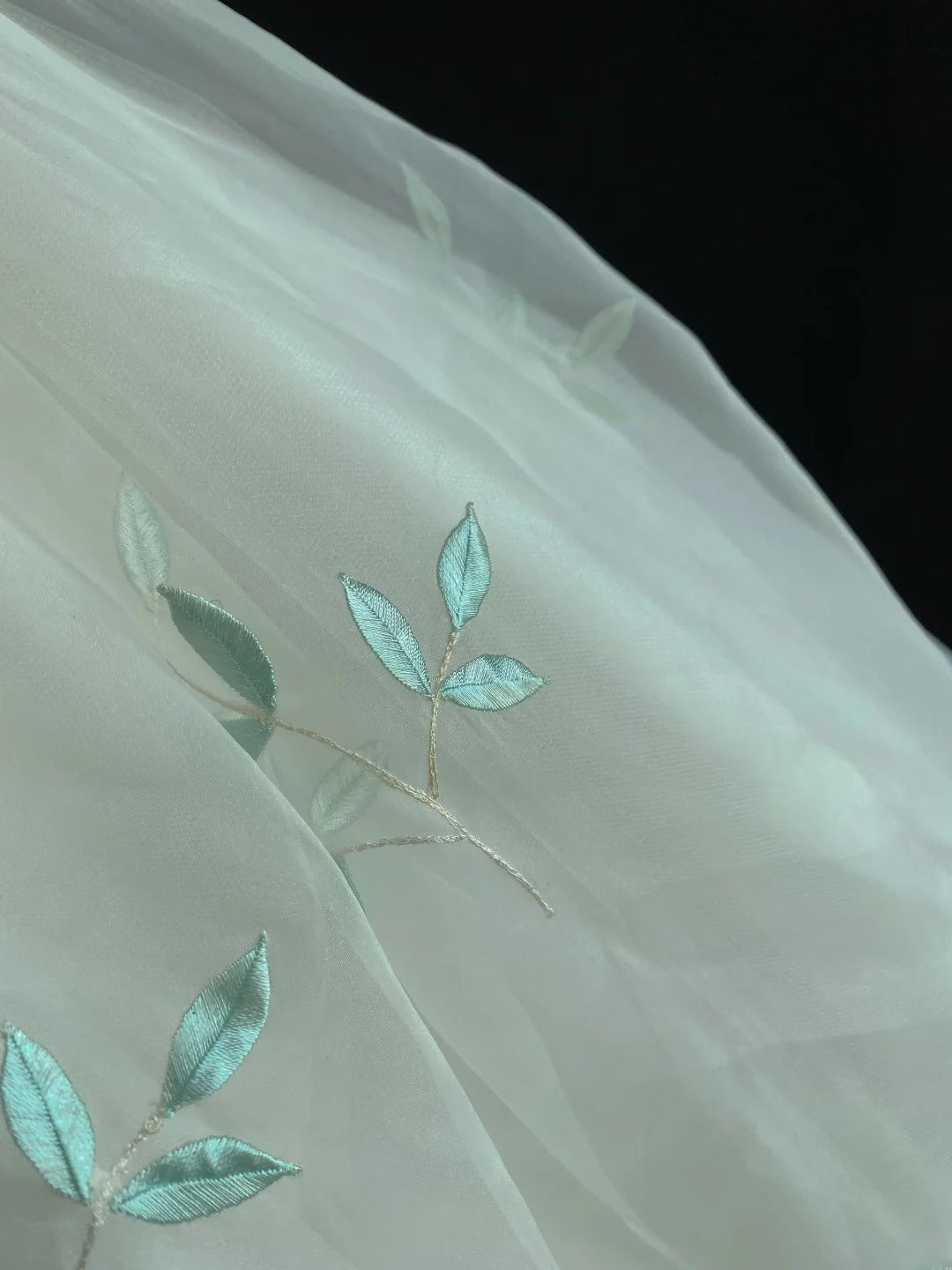 Ethereal Prom Ball Gowns Off The Shoulder Tulle Poofy Long With Embroidery Quince Dress inspo Quinceanera Dresses Vestidos De 15 anos RB7734