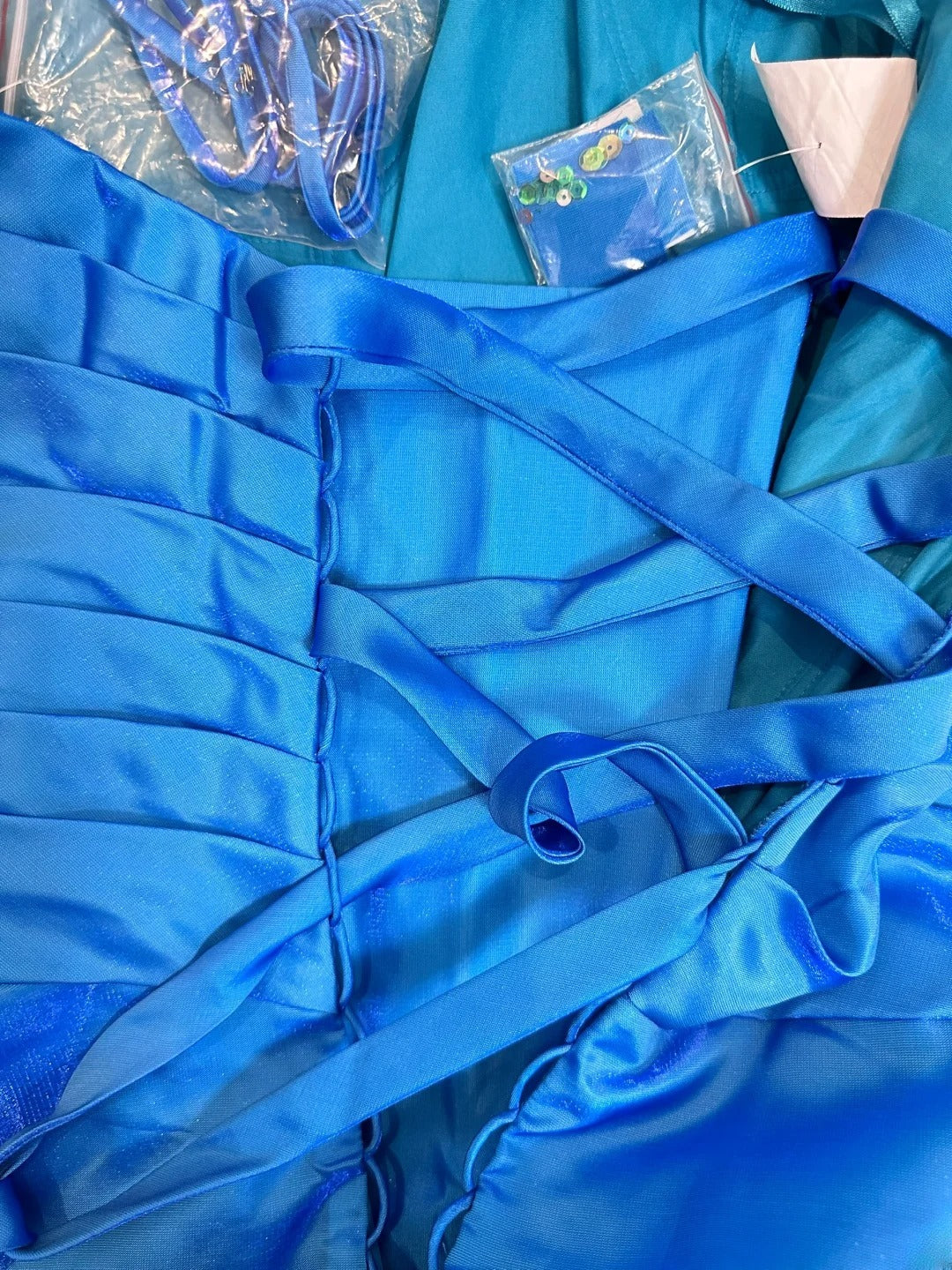 Vintage 1950s Prom Dresses Ball Gown Sweetheart Royal Blue Satin With Crystals Party Gown Formal Outfits RB6133