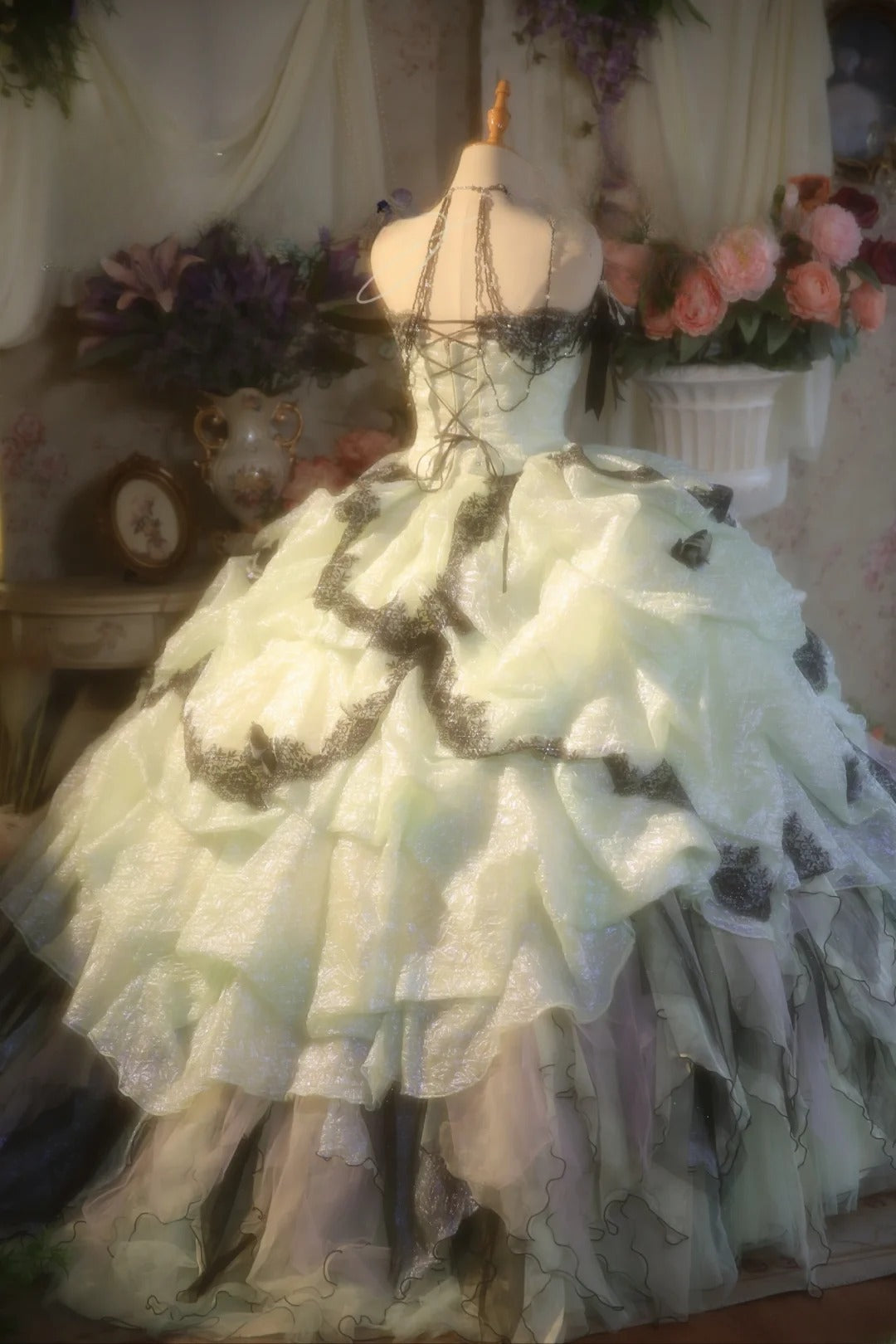 Ball Gown Mint Green Tulle Sweet 16 Dress With Tiered 3D Flowers Sweet Sixteen Princess Dress RB9345