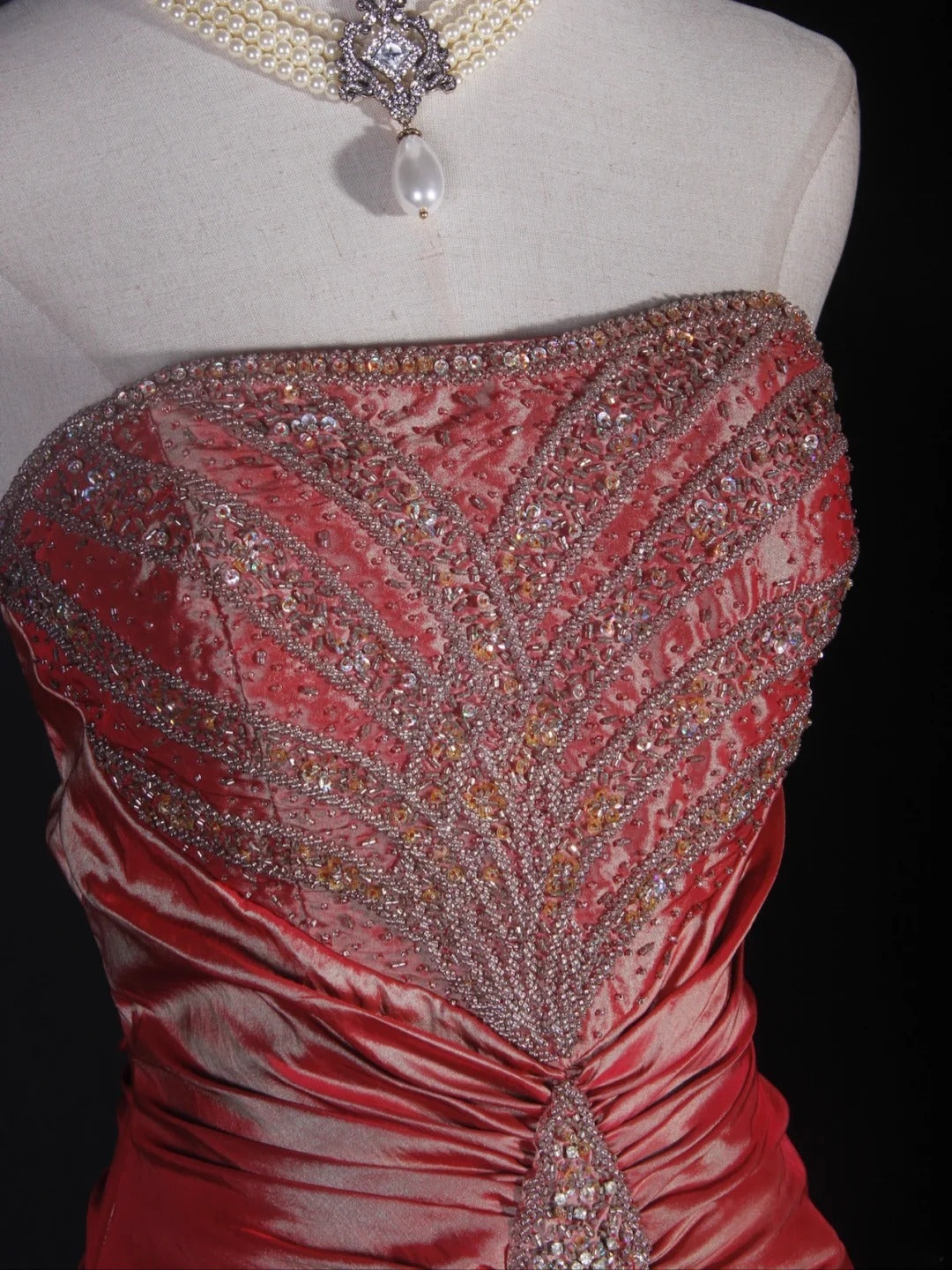 Retro 1960s Mermaid Strapless Pink Taffeta With Silver Beads Bodice Long Prom Dresses Inspo 22th Birthday Outfit Formal Gown AS299