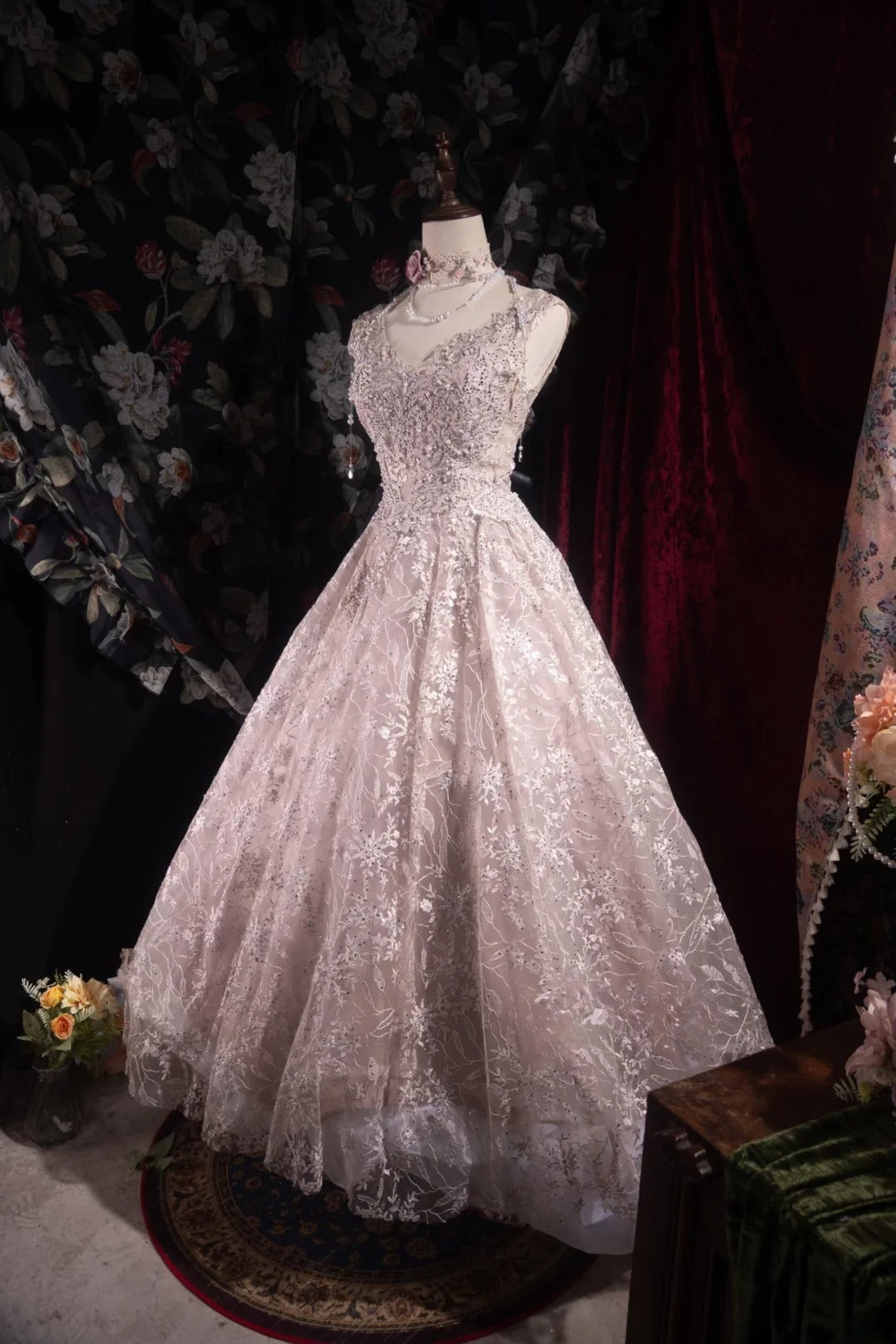 Regal Ball Gown Formal Events V Neckline Light Pink Tulle With Lace Quince Dress Long Quinceanera Dresses Birthday Outfits RB8537