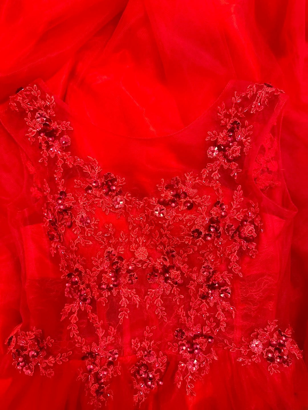 Modest Prom Dresses Ball Gown Scoop Red Tulle With Appliqued Night Evening Formal Outfits RB6158