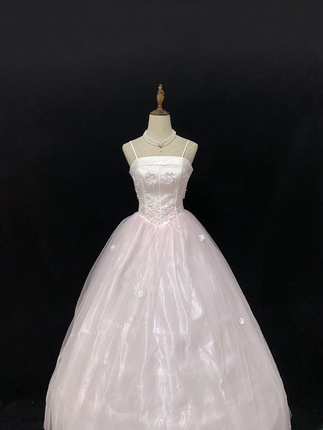 Cute Ball Gowns Spaghetti Straps Light Pink Tulle Poofy Long With Appliqued Quince Dress inspo Quinceanera Dresses Vestidos De 16 anos RB7758