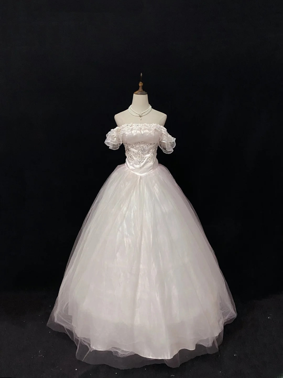 Sweet Ball Gowns Off The Shoulder Light Pink Tulle Poofy Long With Appliqued Quince Dress inspo Quinceanera Dresses Vestidos De 16 anos RB7759