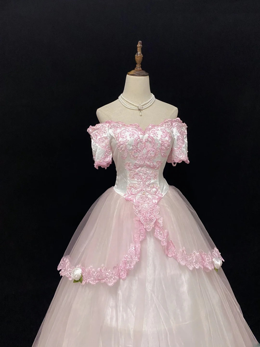 Sweet Ball Gowns Off The Shoulder Light Pink Tulle Poofy Long With Appliqued Short Sleeves Quince Dress inspo Quinceanera Dresses Vestidos De 16 anos RB7760
