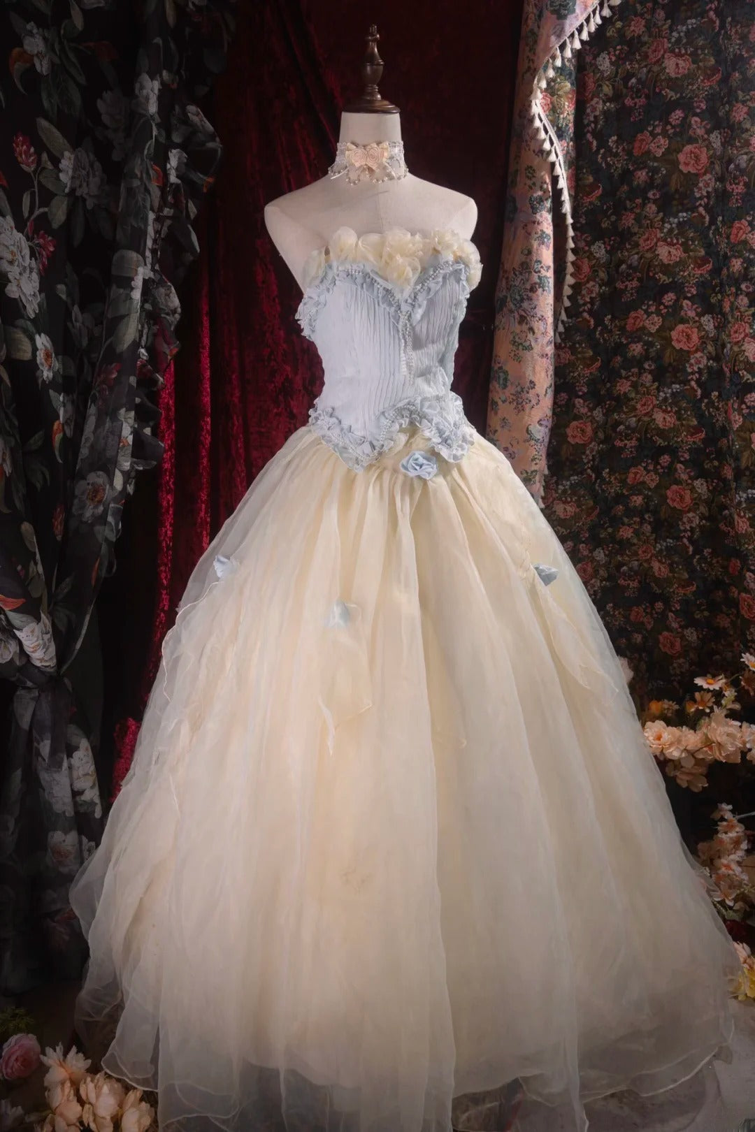 Cute Ball Gown Formal Events Strapless Champagne Tulle With Flowers Quince Dress Quinceanera Dresses Birthday Outfits RB8546