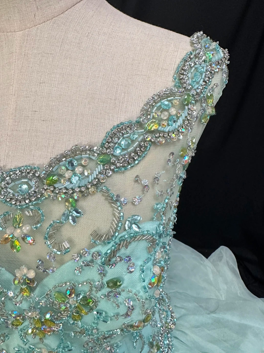 Pretty Ball Gown Scoop Mint Green Tulle Prom Dresses Long 15 Quinceanera Dresses Photo Ideas Formal Outfit RB6151