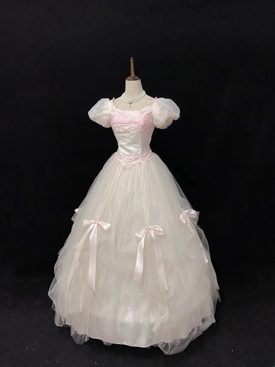 Sweet Ball Gowns Square Neck Light Pink Tulle Poofy Long With Appliqued Short Sleeves Quince Dress inspo Quinceanera Dresses Vestidos De 16 anos RB7764