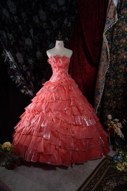 Regal Ball Gown Formal Events Strapless Coral Pink With Tiered Layers Lace Quince Dress Long Quinceanera Dresses Birthday Outfits RB8549
