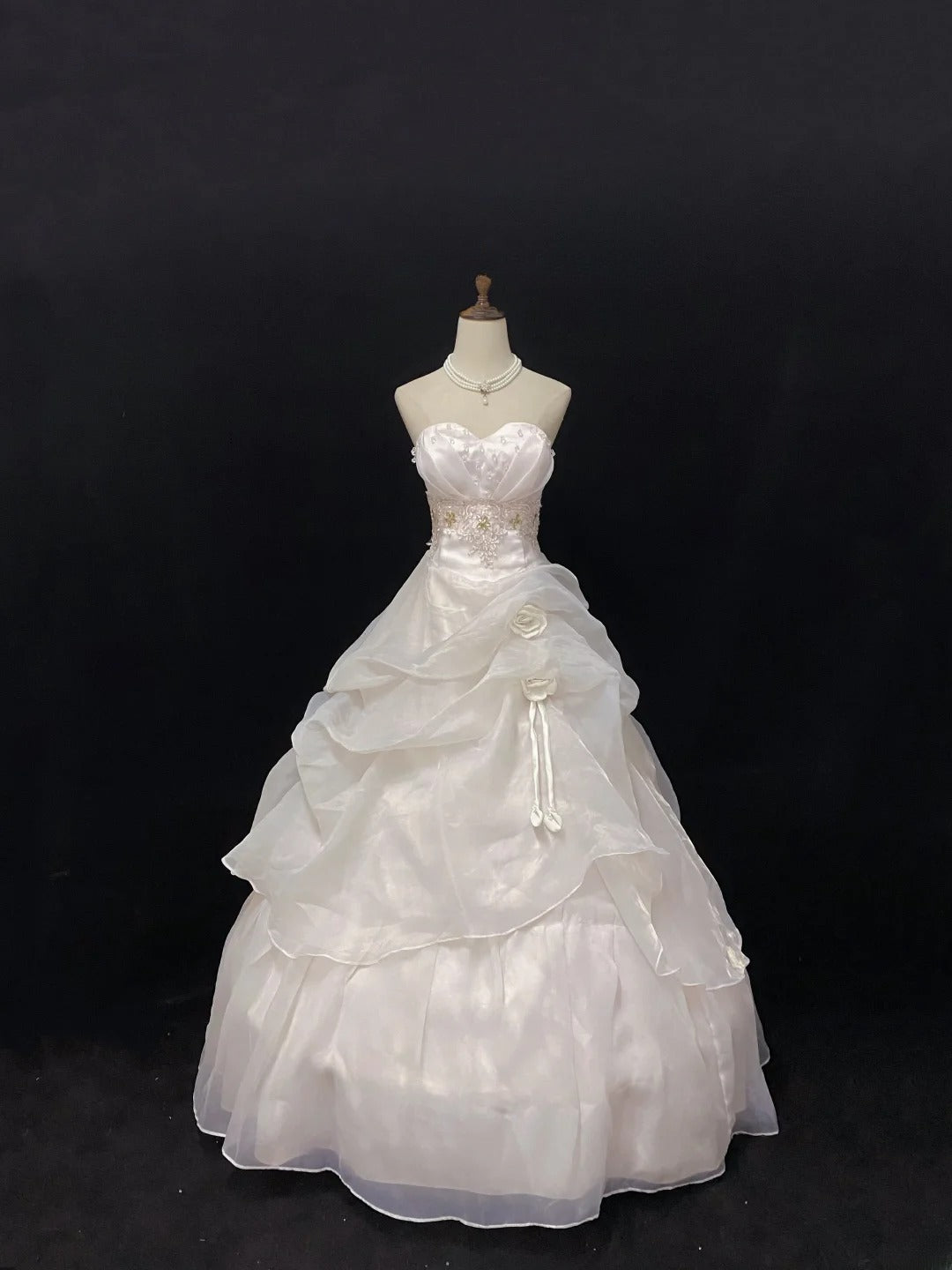 Sweet Ball Gowns Strapless Light Pearl Pink Poofy Long With Lace Appliqued Quince Dress inspo Quinceanera Dresses Vestidos De 16 anos RB7769