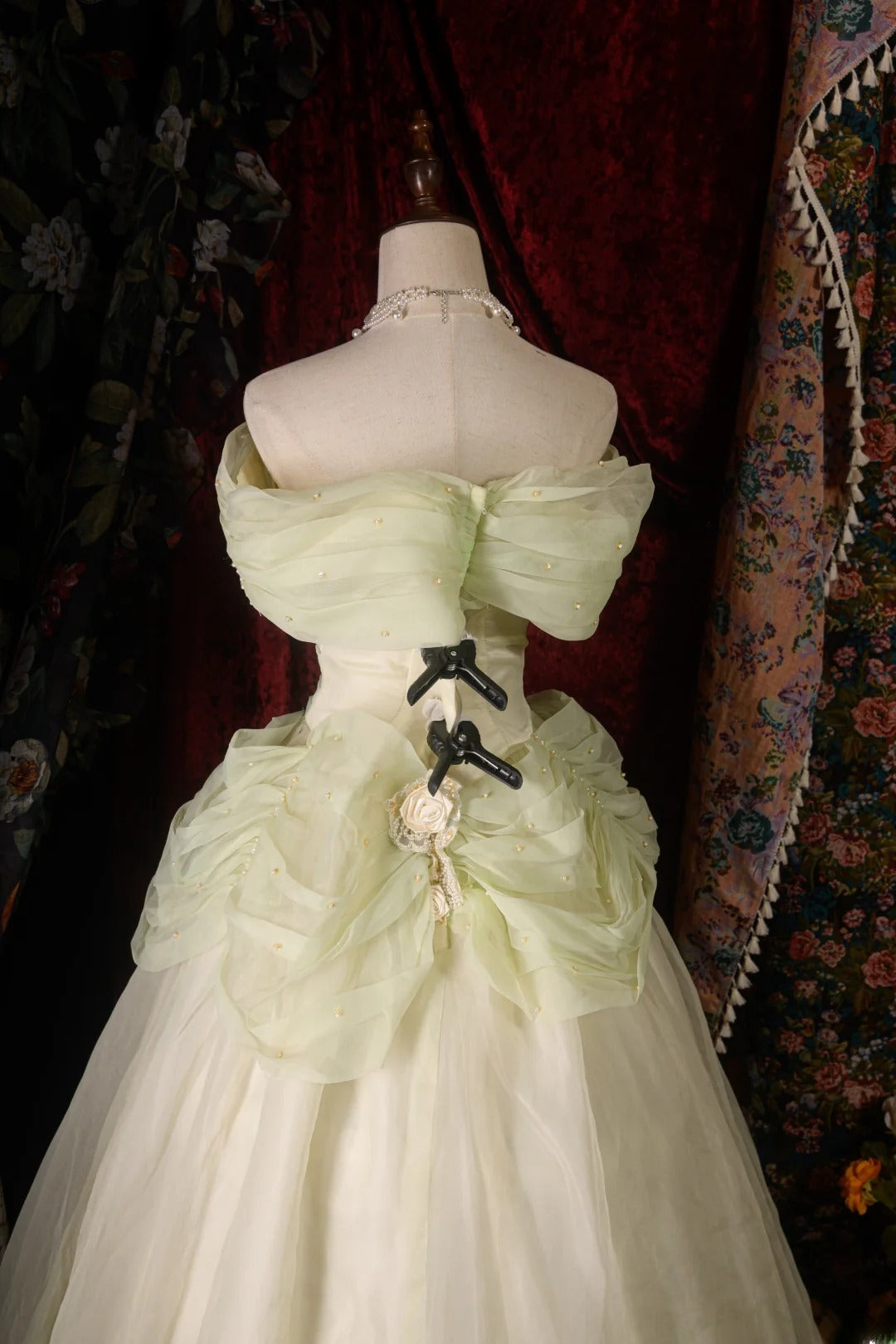 Vintage Ball Gown Formal Events Off The Shoulder Sage Green With 3D Flowers Quince Dress Quinceanera Dresses Birthday Outfits RB8566