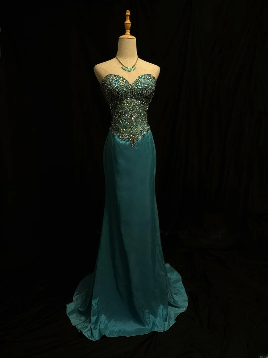 Vintage Prom Dresses Mermaid Sweetheart Blue Satin With Silver Beading Long Party Gown Formal Outfits RB6173