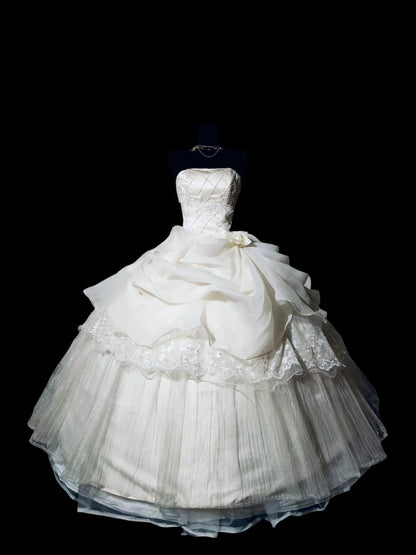 White Tiered Layers Strapless Sweet 16 Dress Ball Gown Sweet Sixteen Dress RC0052