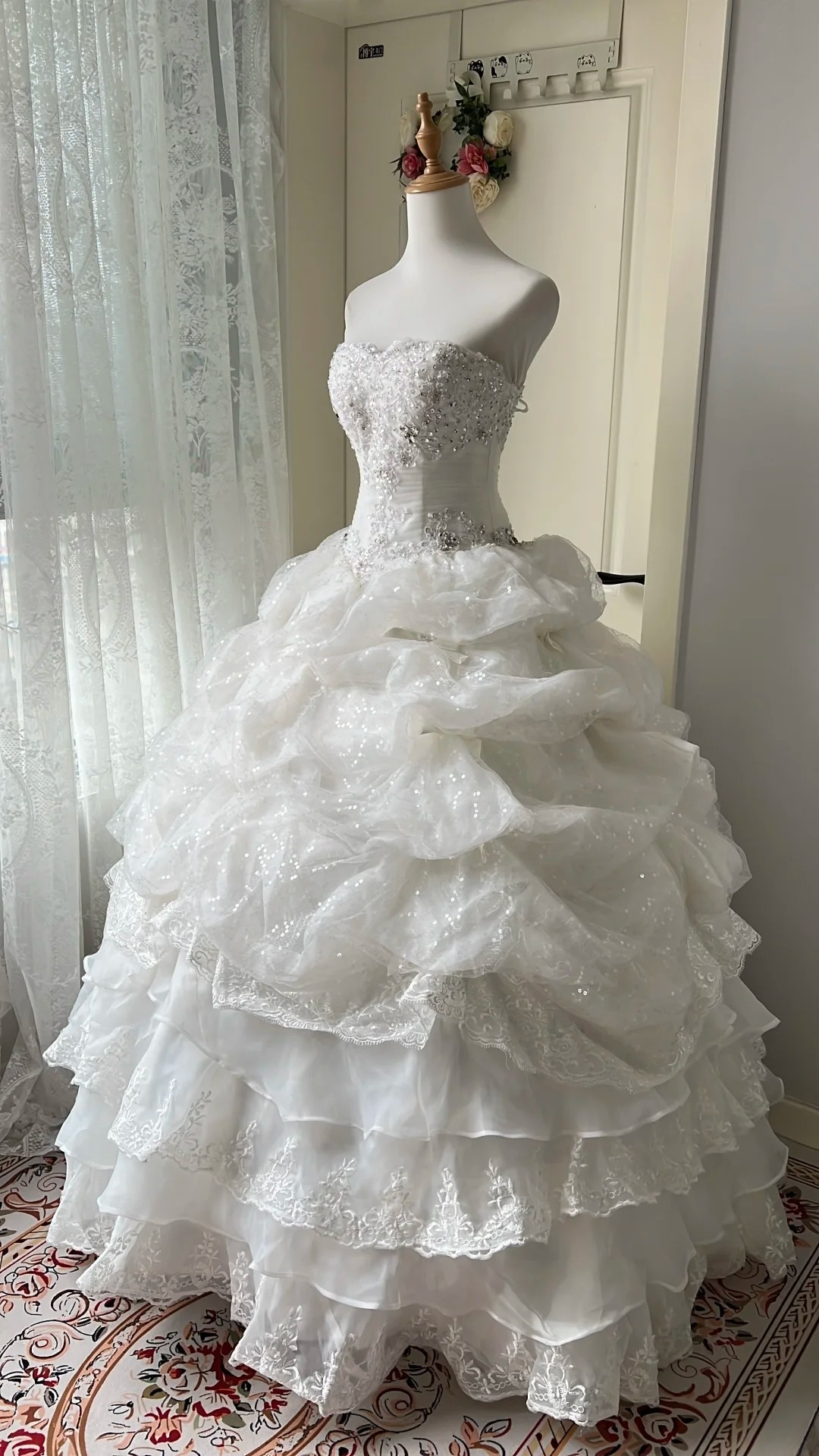 Sweet 15 Quinceanera Dress Ball Gown Sweetheart Tulle White With Tiered Layers Long 16th Birthday Outfits RC0667
