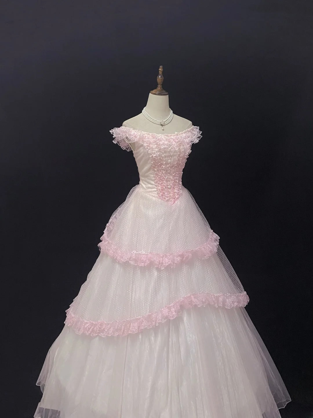 Elegant Ball Gown Off The Shoulder Pink Poofy Long With Appliqued Quince Dress inspo Quinceanera Dresses Sweet 15 16 Outfits RB7803