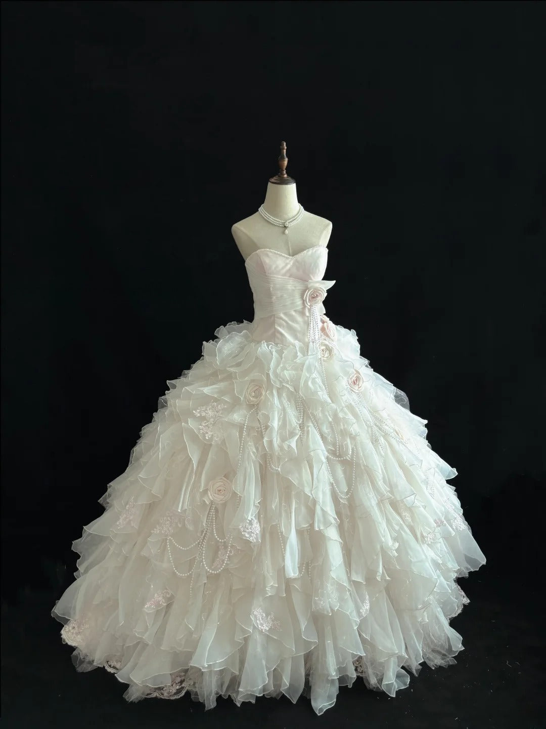 Beautiful Ball Gown Sweetheart Light Pink Poofy Long With Ruffled Tiered Flowers Quince Dress inspo Quinceanera Dresses Sweet 15 16 Outfits RB7816