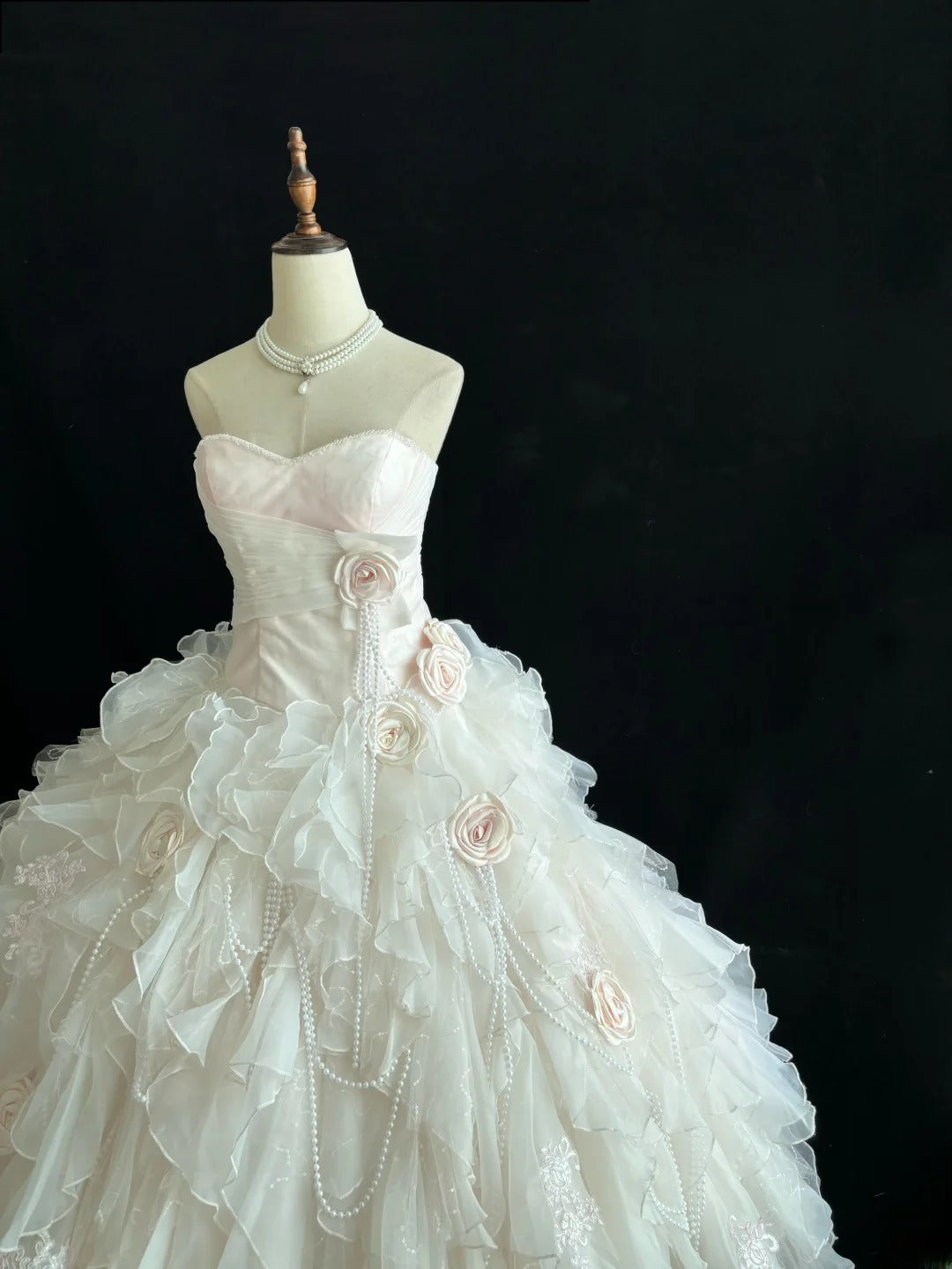 Beautiful Ball Gown Sweetheart Light Pink Poofy Long With Ruffled Tiered Flowers Quince Dress inspo Quinceanera Dresses Sweet 15 16 Outfits RB7816