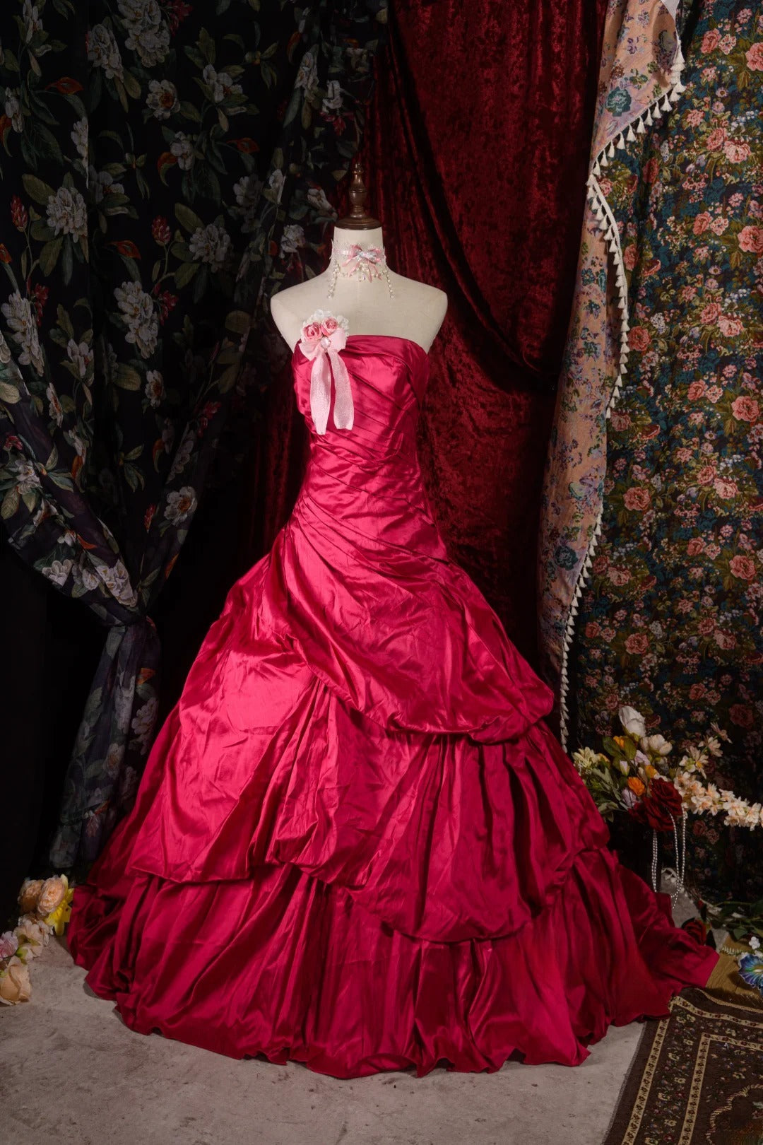 Charming Strapless Lace Satin Quinceanera Ball Gown With Train Sweet 15 15 Anos Formal Pageant Dress RB8578