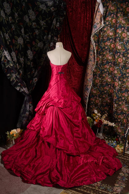 Charming Strapless Lace Satin Quinceanera Ball Gown With Train Sweet 15 15 Anos Formal Pageant Dress RB8578