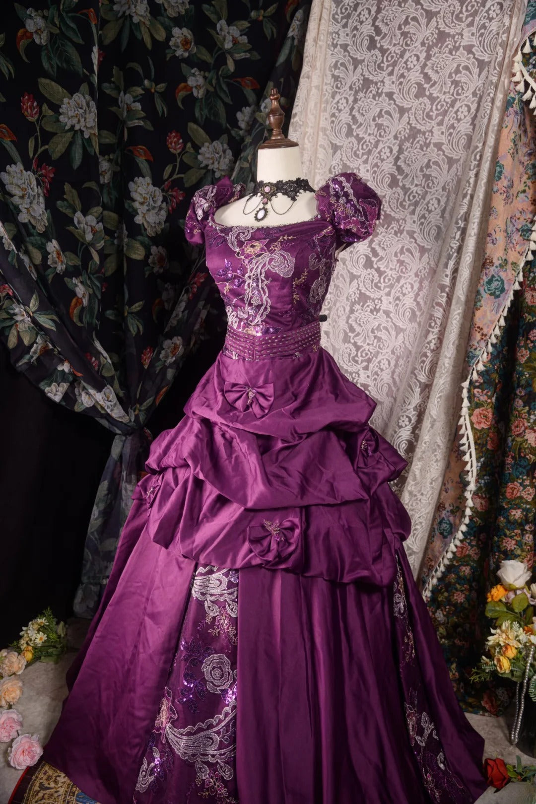 Charming Square Neck Purple Satin Quinceanera Ball Gown For Sweet 15 15 Anos Formal Pageant Dress Photoshoot & Celebration RB8580